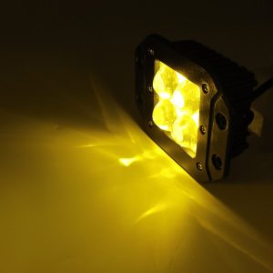 Led Four Eye Lens Auxiliary Spotlight Motorcycle Off Road 02 LED Four-Eye Lens Auxiliary Spotlight for Motorcycle and Off-Road Use - detail / effect