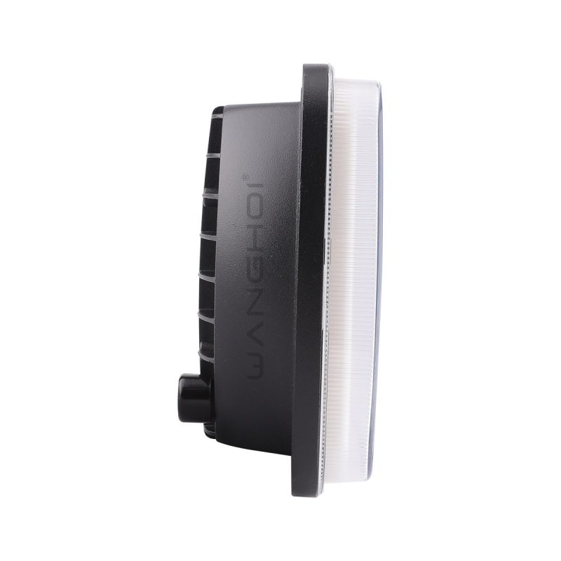 Side view of 5-bead 45W square LED work light