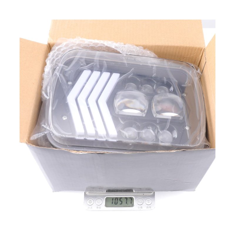 Arrow-Pattern 7 Inch Square LED Headlight product angle reference