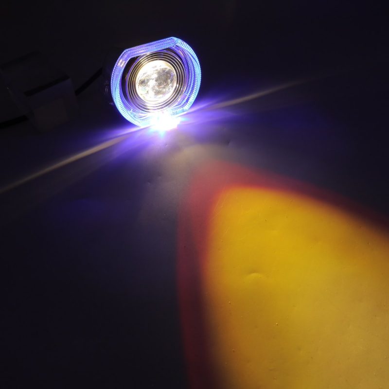 Source light-effect photo showing white, yellow, and blue lighting references; confirm final wiring and mode definition by selected model.