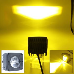 Gz01 Square Projector Led Auxiliary Light Yellow Beam Effect Yellow beam-effect reference from the supplied product image set.